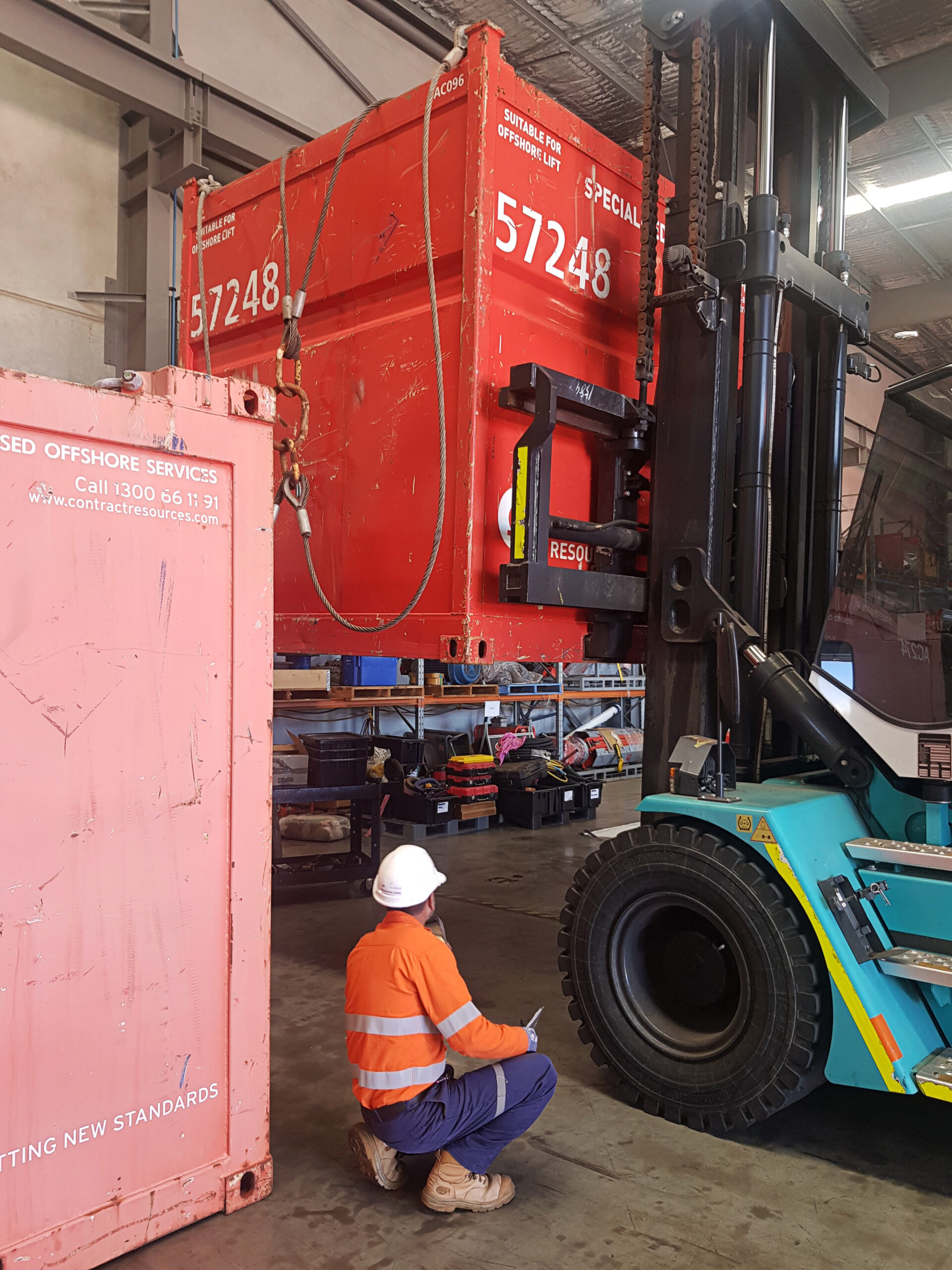 Inspection of the underside of the container