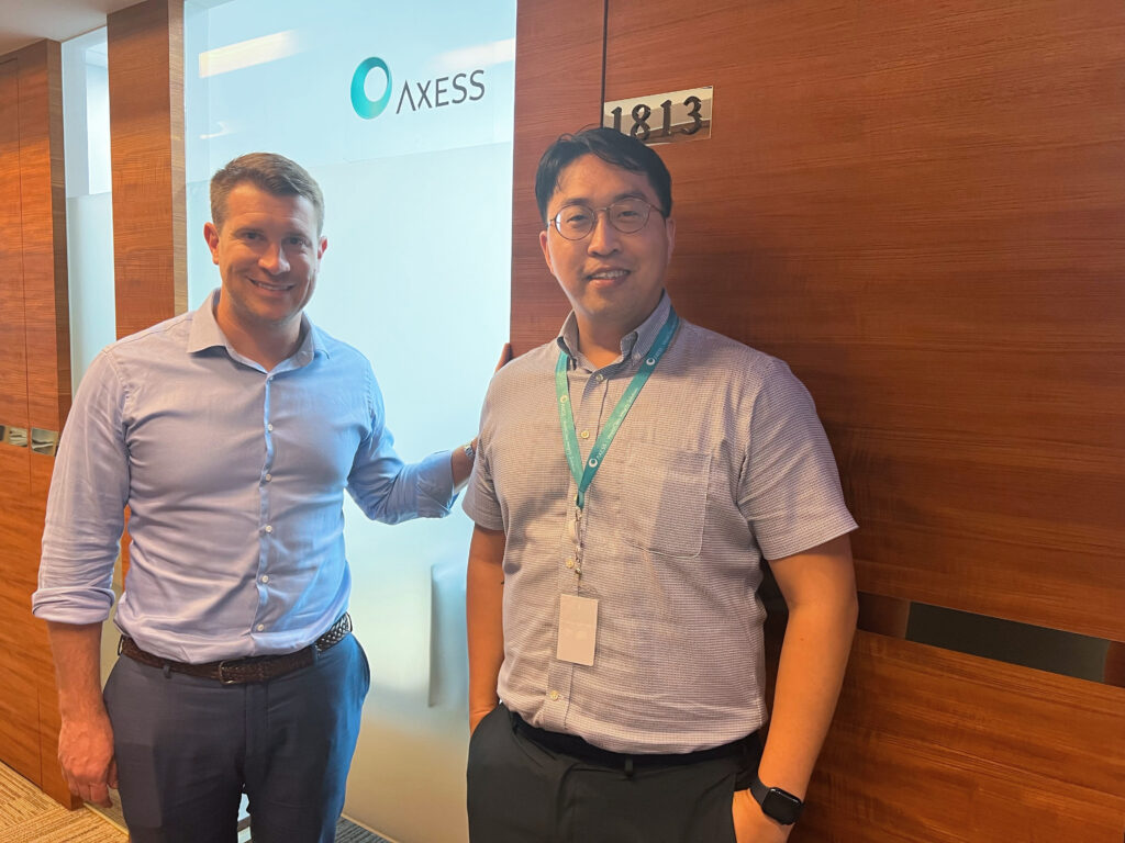 Fergus Murray (left) with Michael Wang (right) at the Taipei office